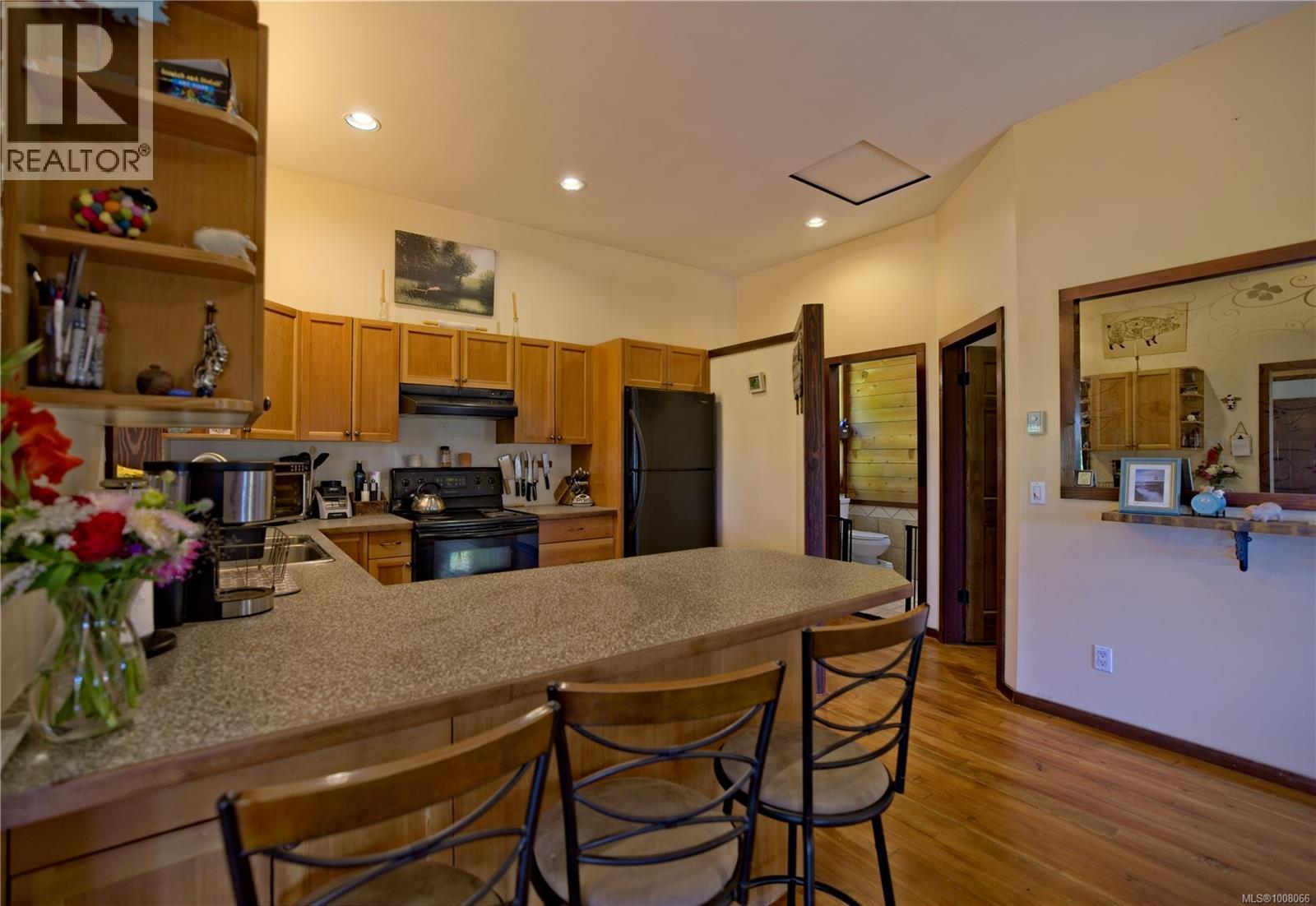 Photo 5 of 180 Lakefair Dr, Salt Spring BC