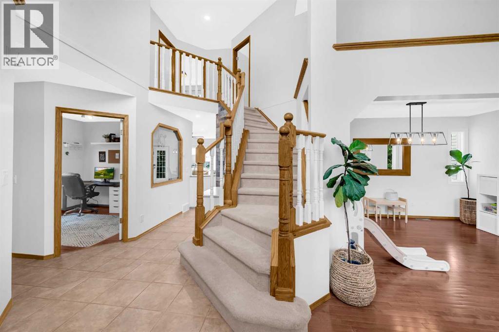 Single Family House for Sale in  Citadel Park NW Citadel Calgary 