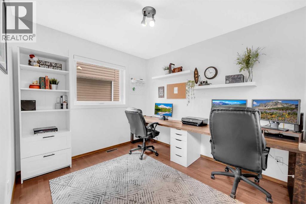 Single Family House for Sale in  Citadel Park NW Citadel Calgary 