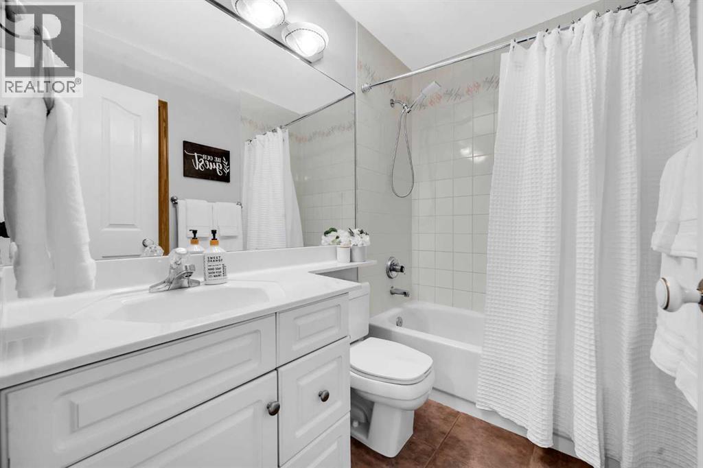 Single Family House for Sale in  Citadel Park NW Citadel Calgary 