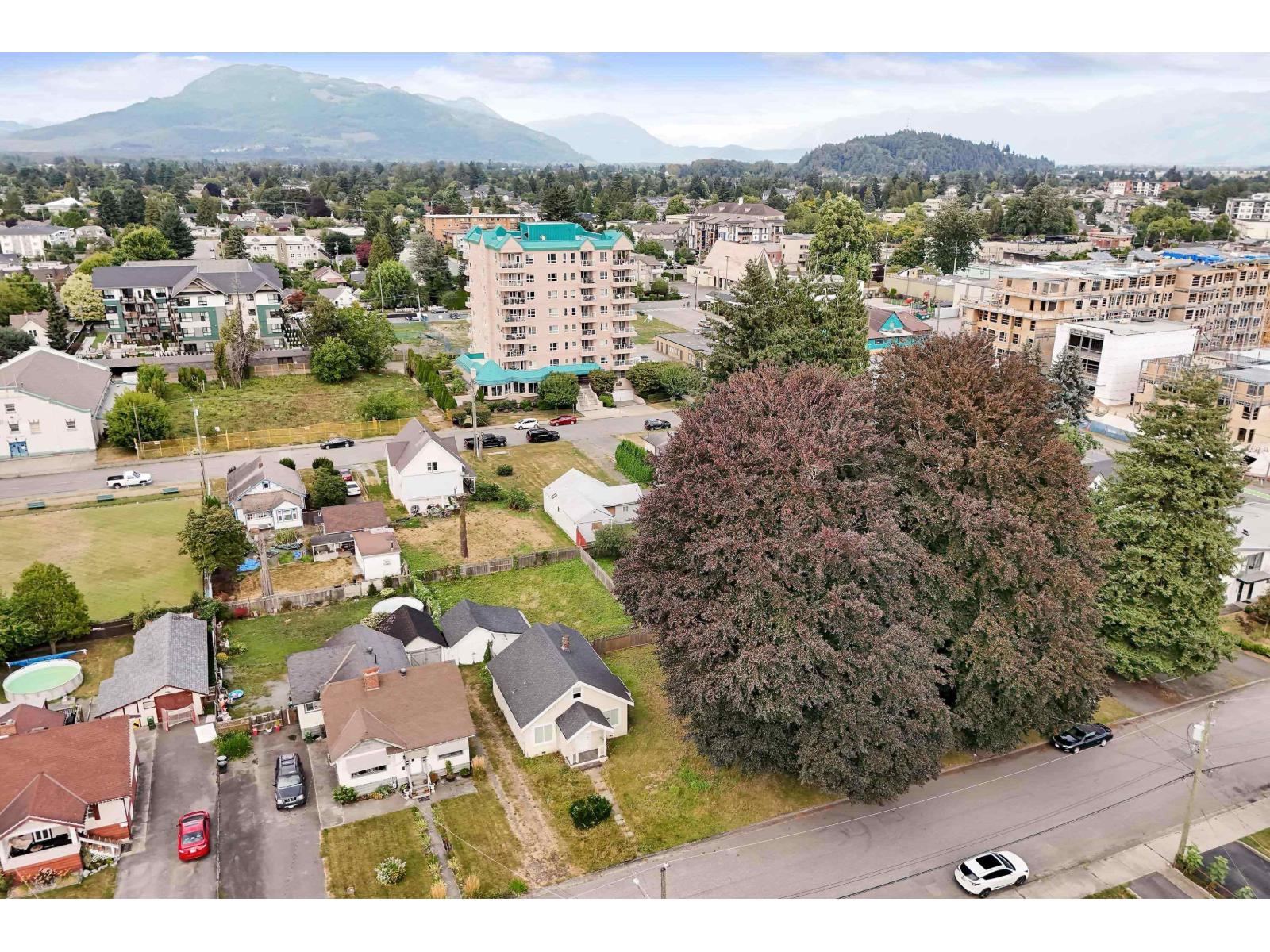 Photo 14 of 45719 Kipp Avenue Chilliwack Proper West, Chilliwack BC