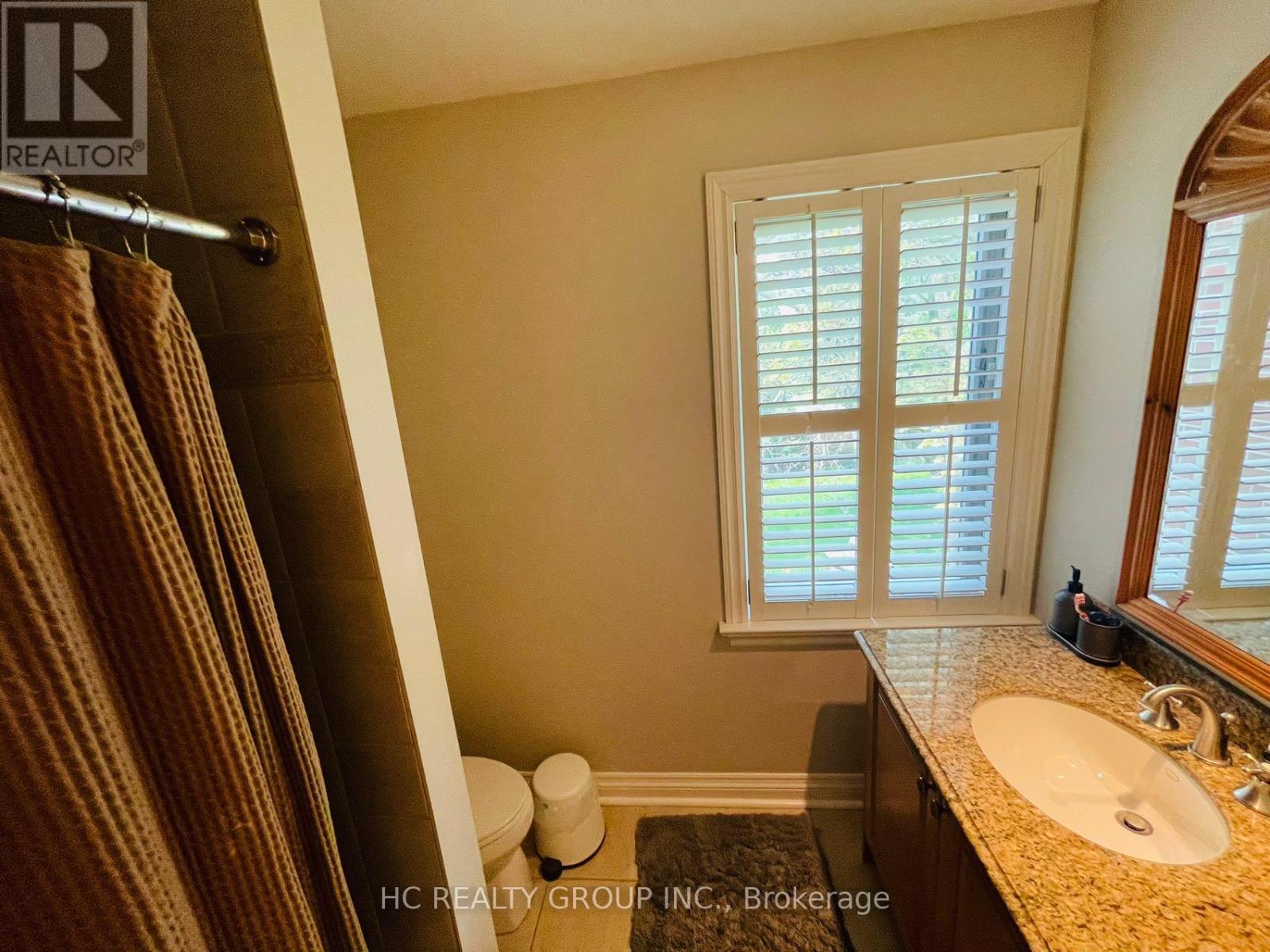 Photo 18 of 41 Wilket Road, Toronto ON