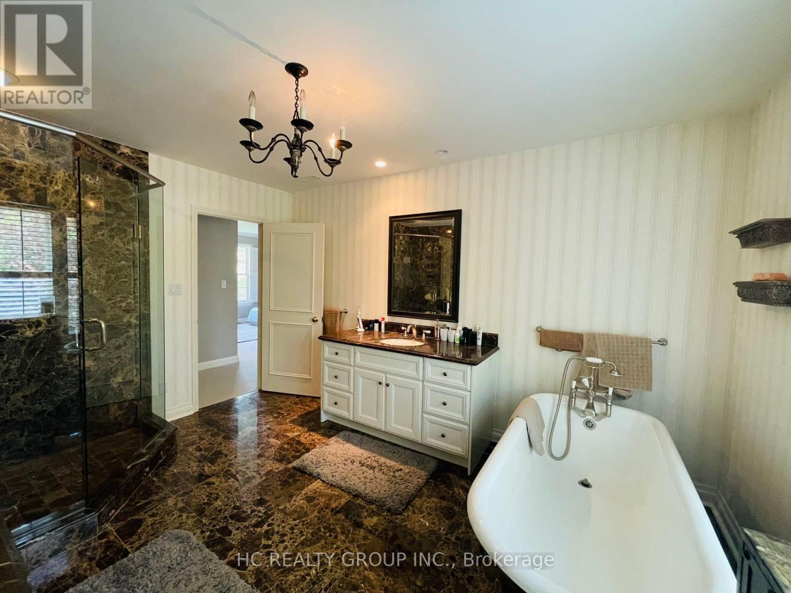 Photo 23 of 41 Wilket Road, Toronto ON