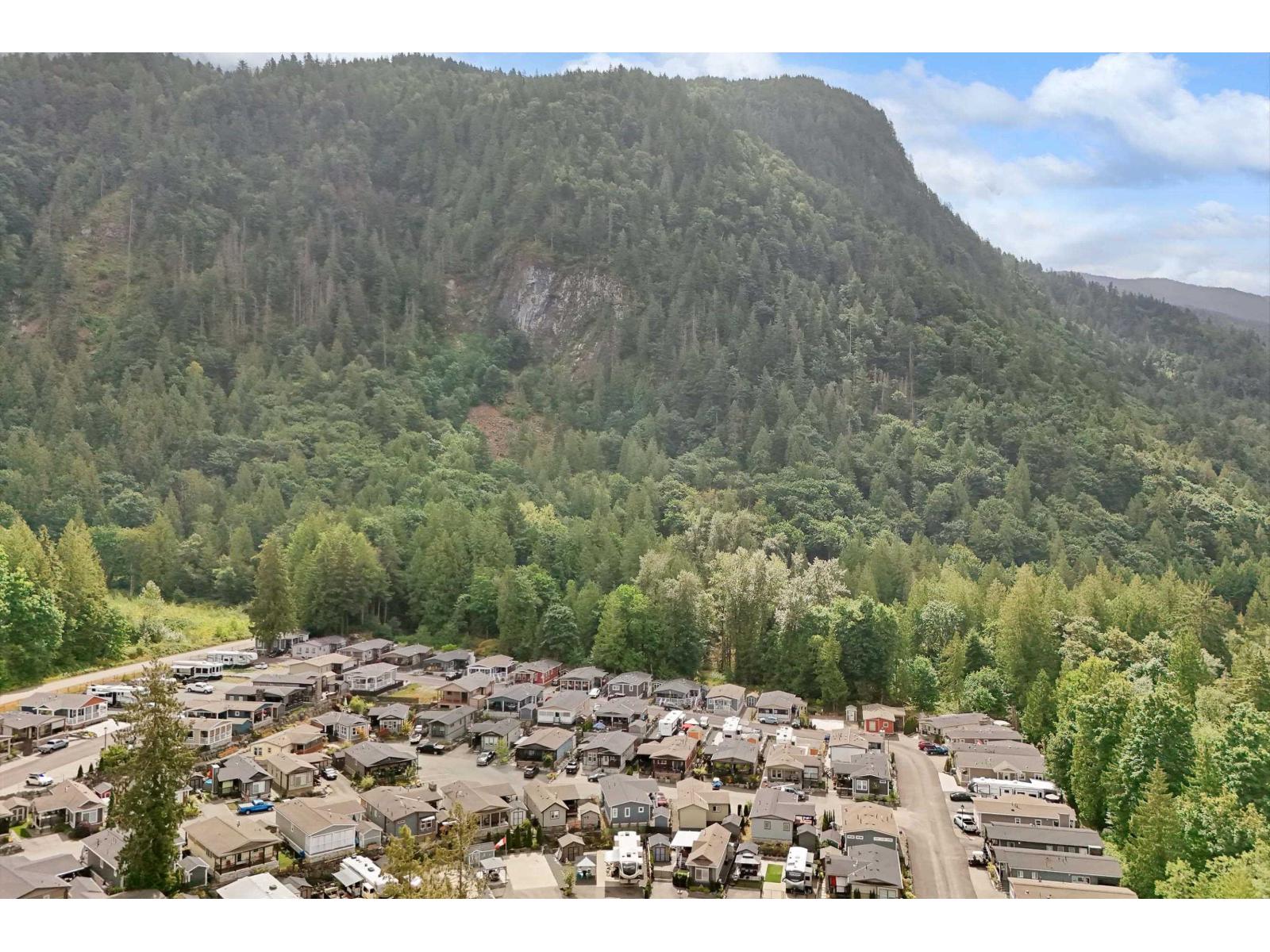 Photo 10 of 46 53480 Bridal Falls Road Bridal Falls, Rosedale BC