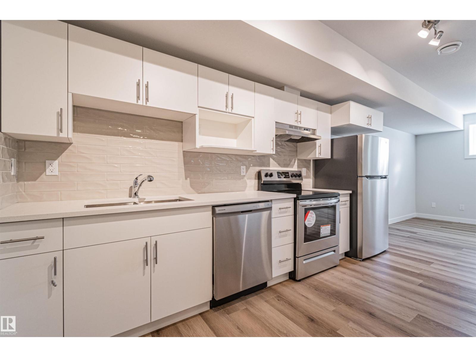 Photo 26 of 12125 88 St Nw, Edmonton AB