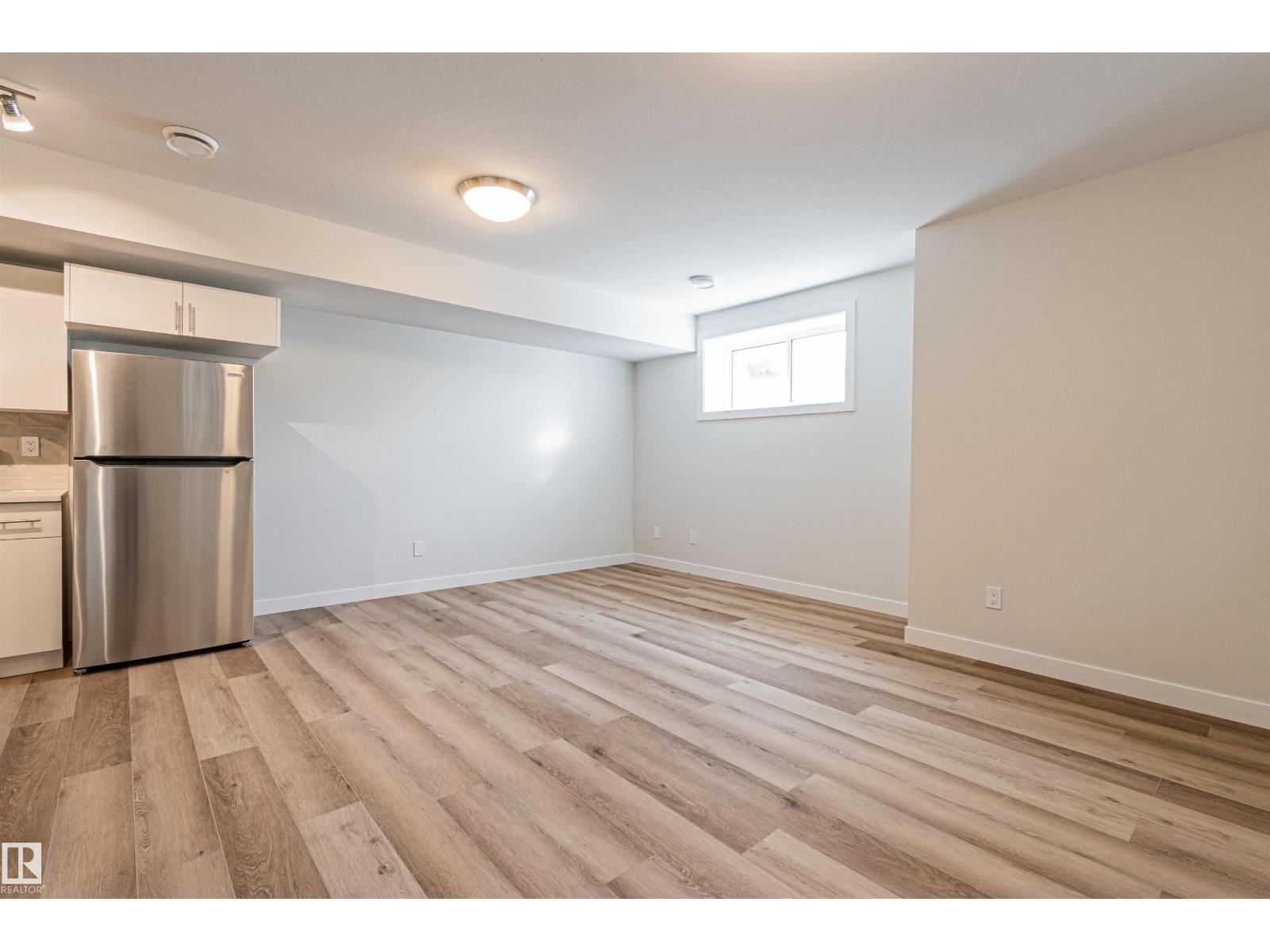 Photo 30 of 12125 88 St Nw, Edmonton AB