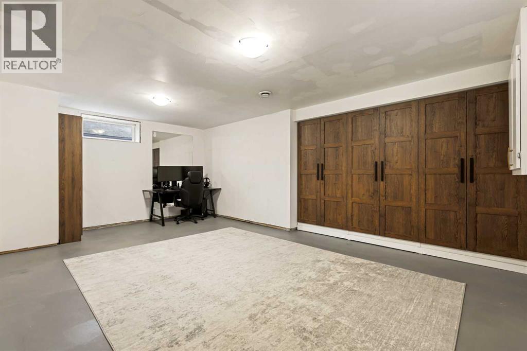 Single Family House for Sale in  Inverness Park SE McKenzie Towne Calgary 