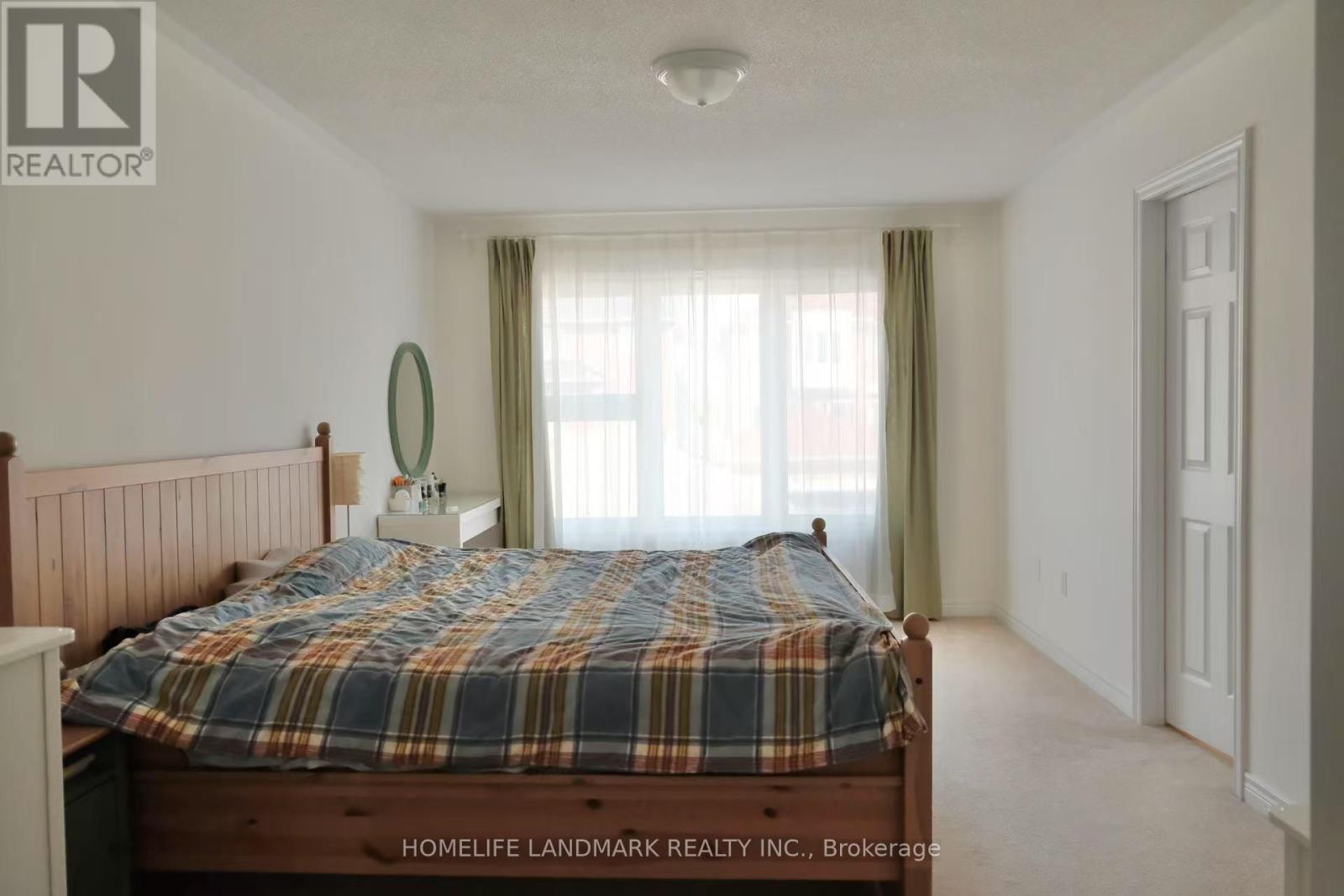 Photo 4 of 220 South Unionville Avenue, Markham ON