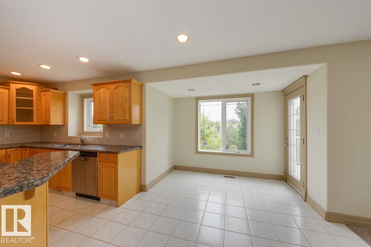 Photo 17 of 1610 Haswell Co Nw, Edmonton AB