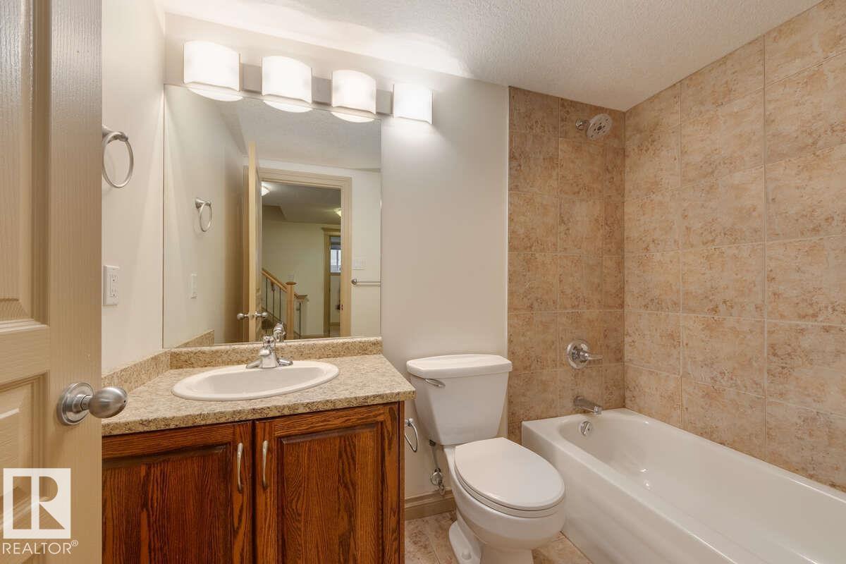 Photo 44 of 1610 Haswell Co Nw, Edmonton AB