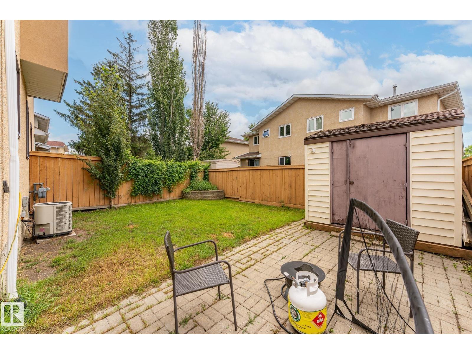 Photo 44 of 11005 162 A Av Nw, Edmonton AB
