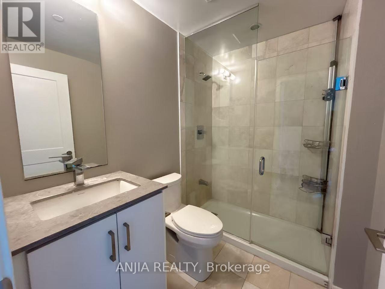 Photo 8 of Lph 07 181 Huron Street, Toronto ON