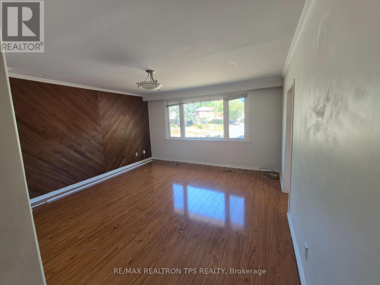 Photo 2 of 90 Celeste Drive, Toronto ON