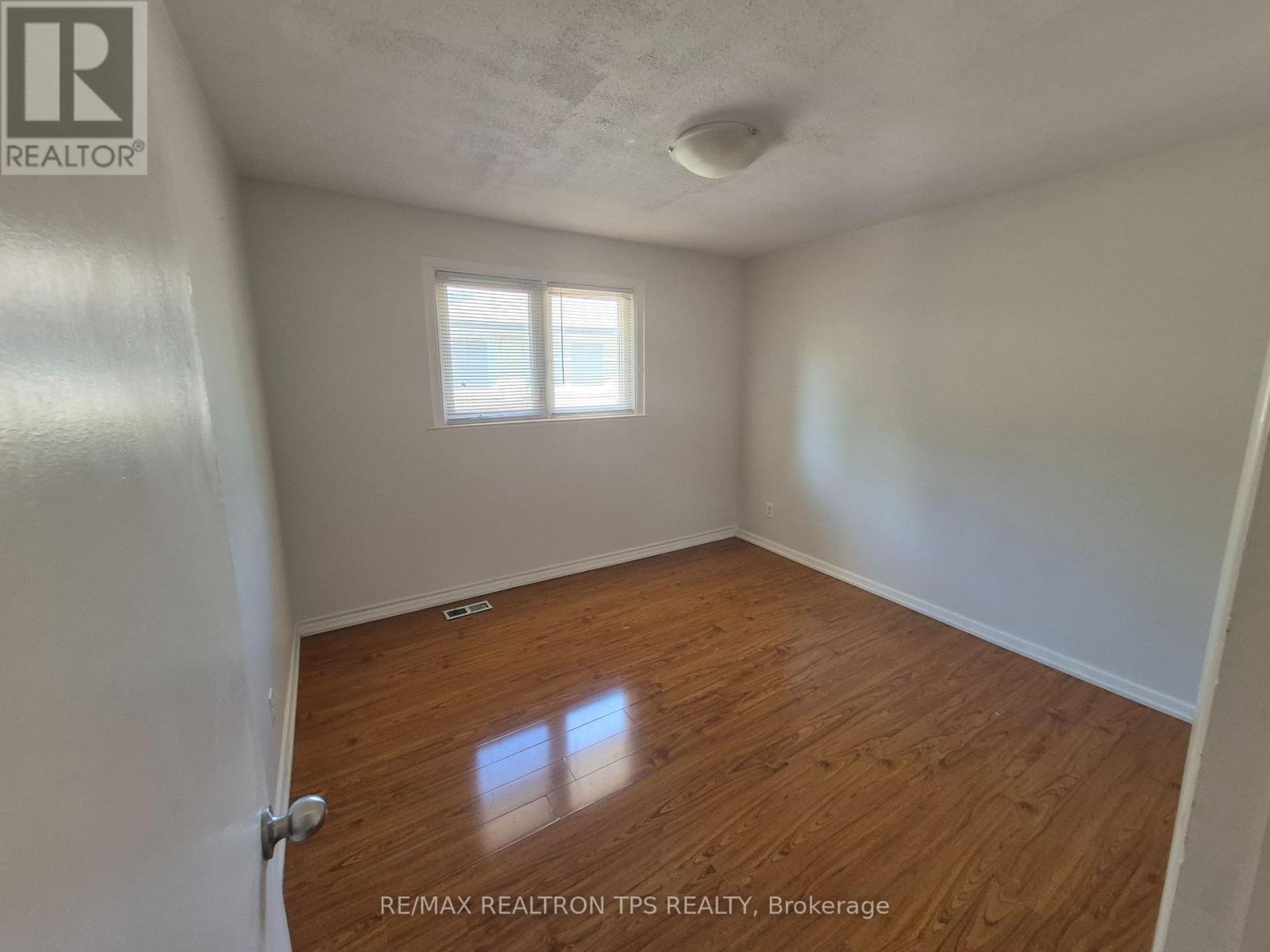 Photo 3 of 90 Celeste Drive, Toronto ON