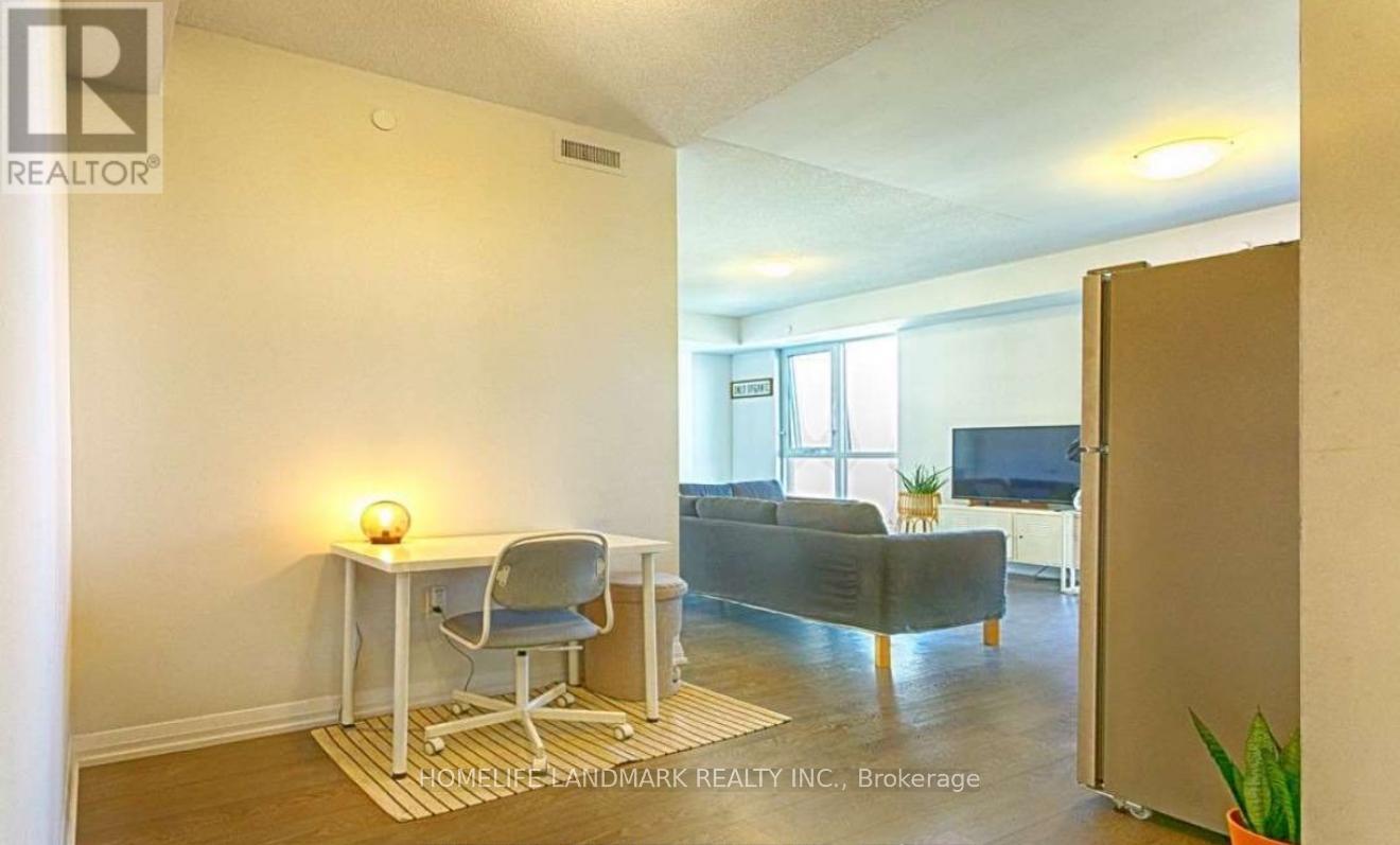 Photo 3 of 1506 9560 Markham Road, Markham ON