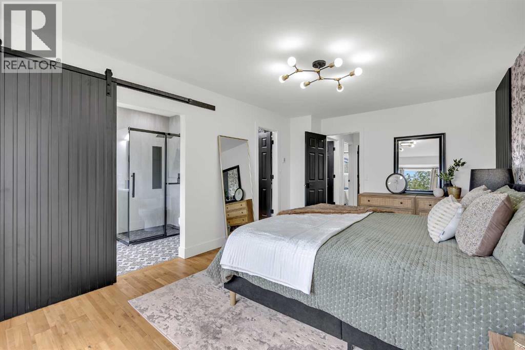 Single Family House for Sale in  Woodford Close SW Woodbine Calgary 