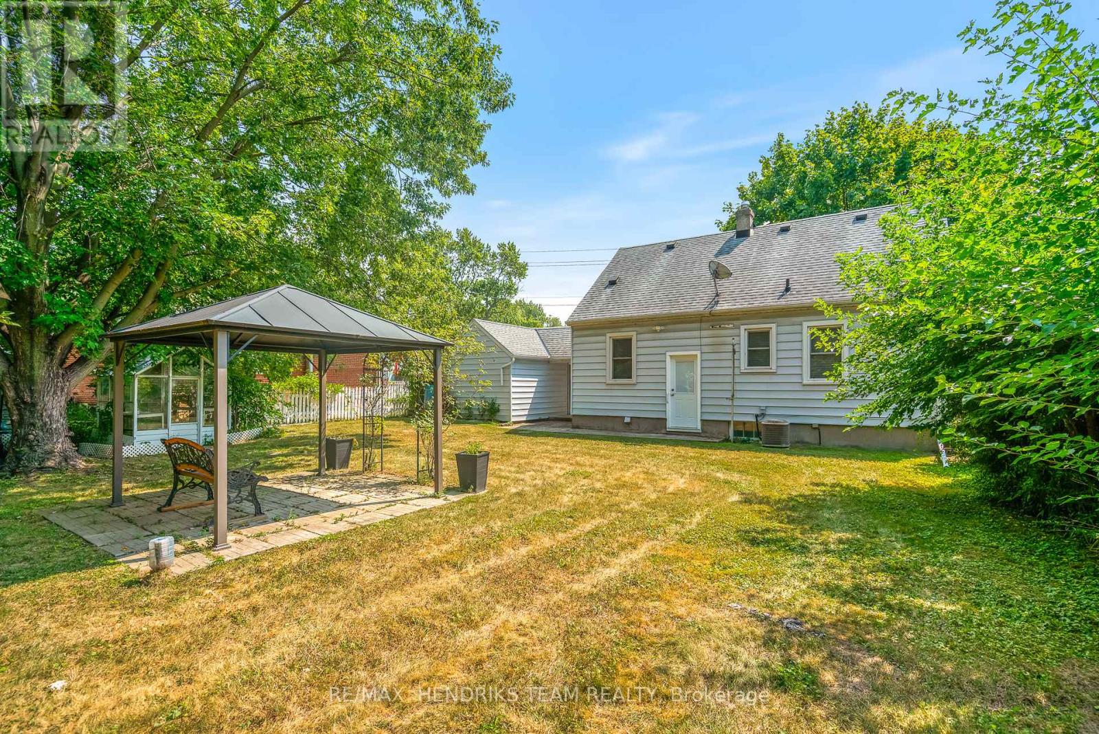 Photo 33 of 311 Linwell Road, St Catharines ON