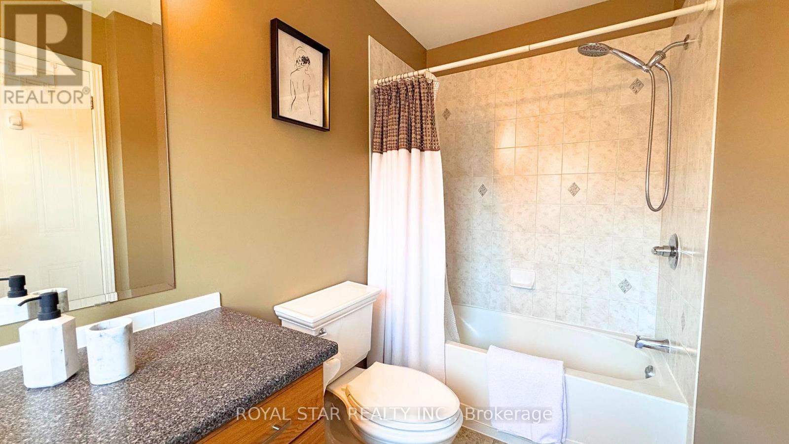 Photo 19 of 204 Catamount Court, Ottawa ON