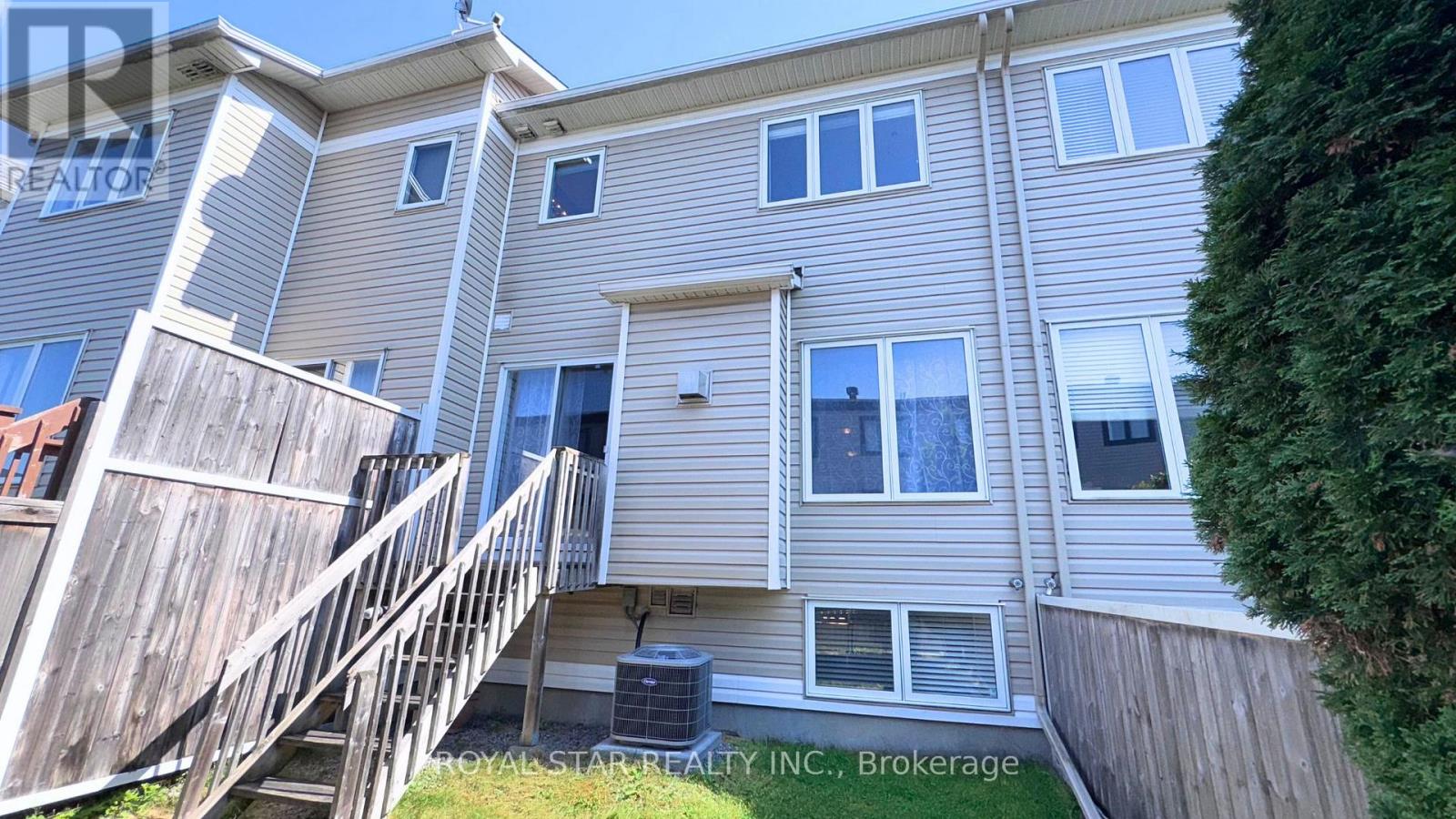 Photo 29 of 204 Catamount Court, Ottawa ON
