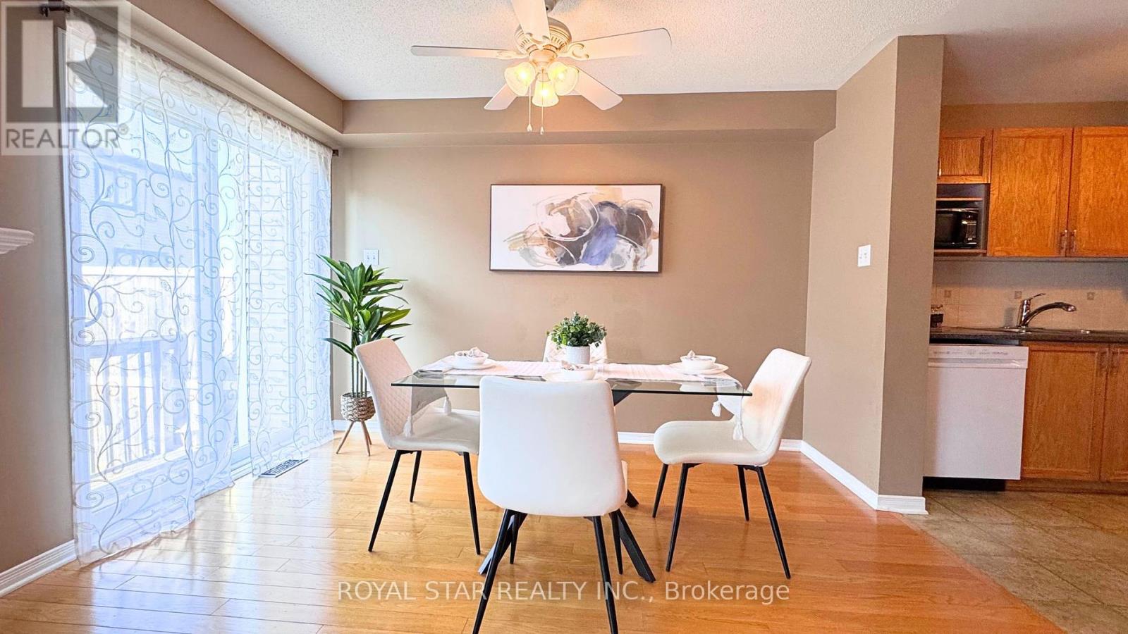 Photo 9 of 204 Catamount Court, Ottawa ON