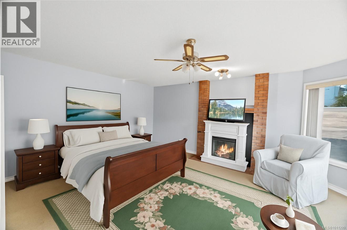 Single Family House Westcoast for Sale in  Viewmont Ave Saanich 