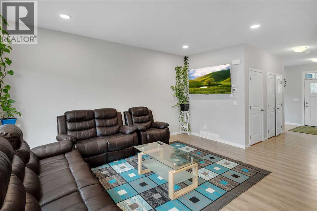 Photo 9 of 74 Red Sky Road Ne, Calgary AB