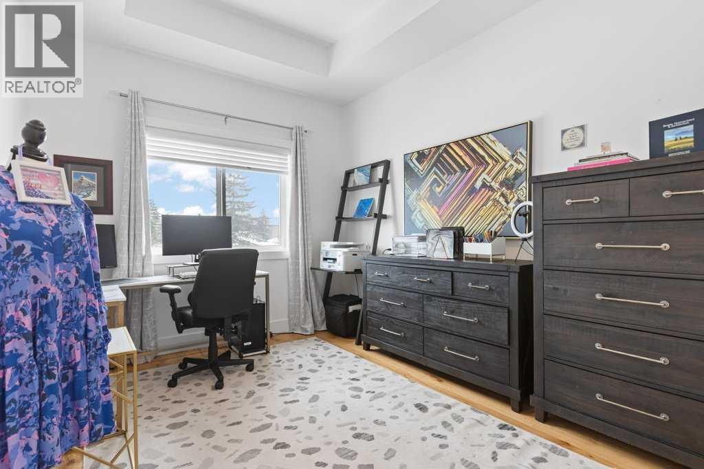 Single Family House for Sale in   Street SW Killarney/Glengarry Calgary 
