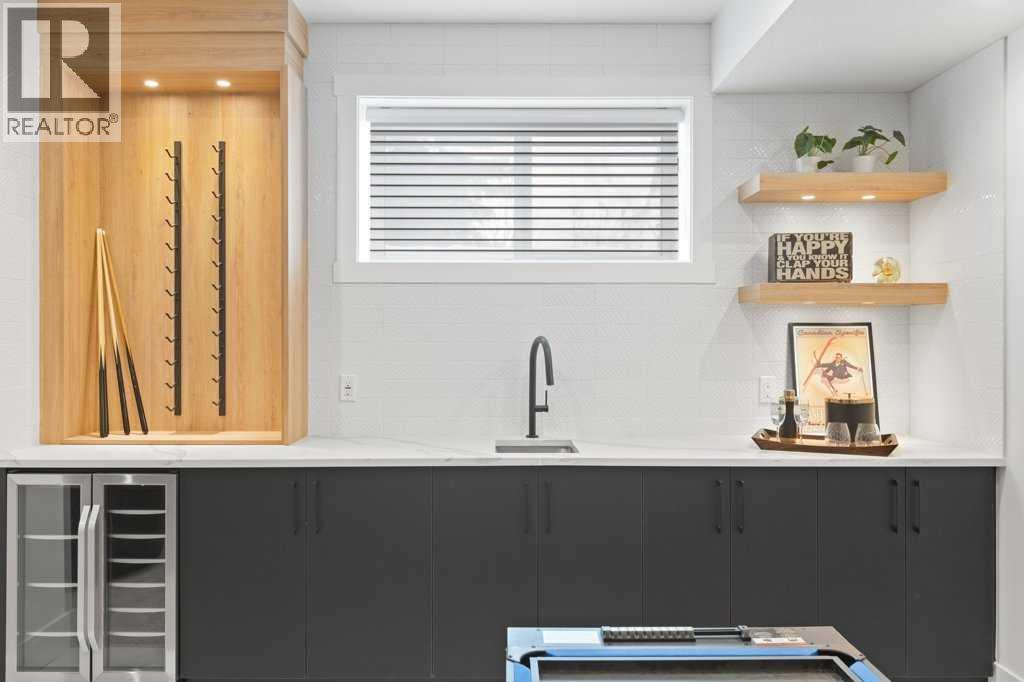Single Family House for Sale in   Street SW Killarney/Glengarry Calgary 