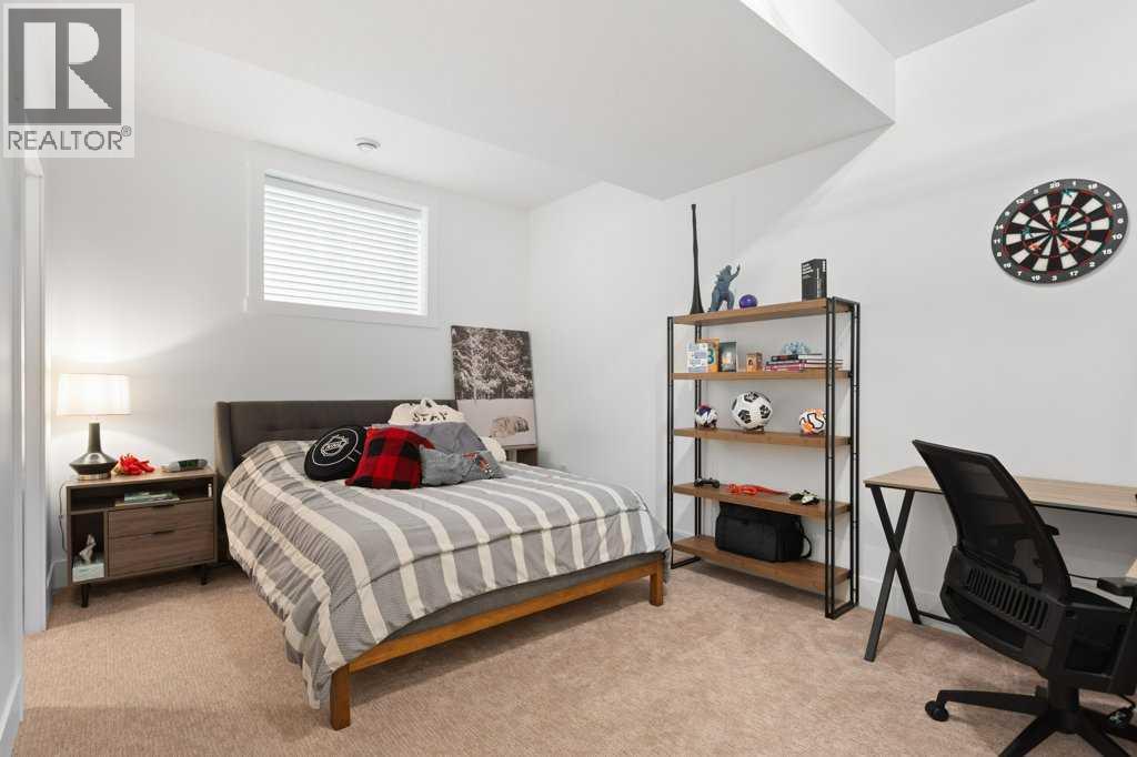 Single Family House for Sale in   Street SW Killarney/Glengarry Calgary 