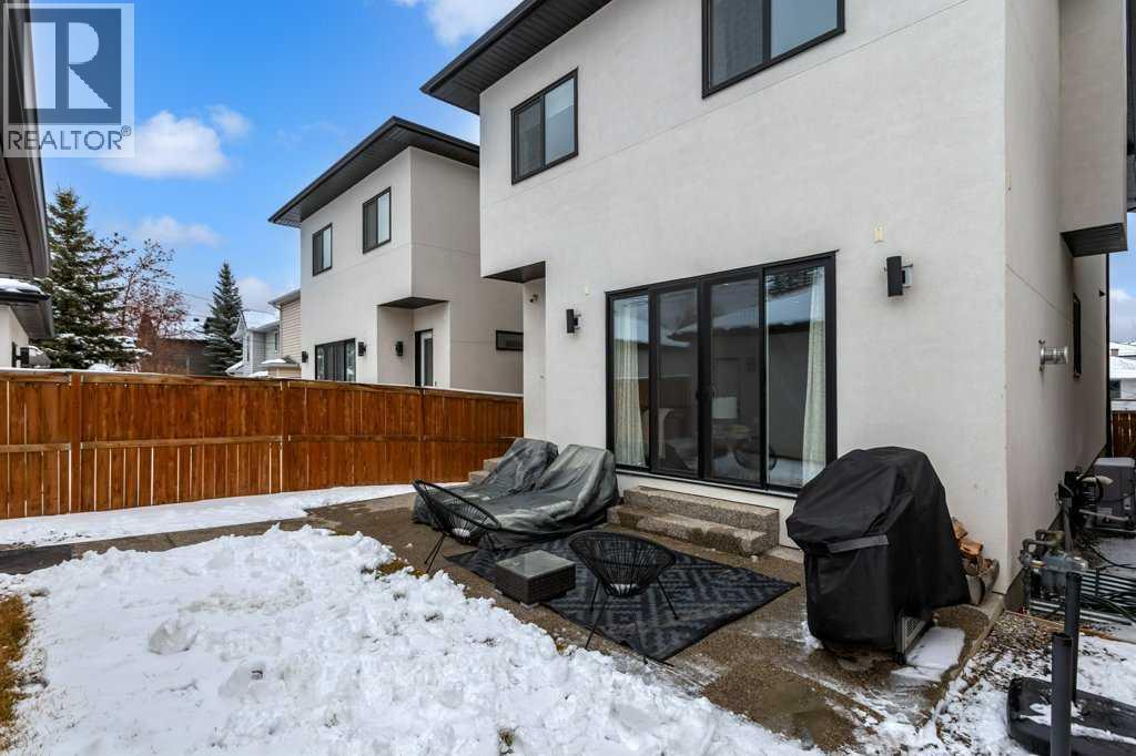 Single Family House for Sale in   Street SW Killarney/Glengarry Calgary 
