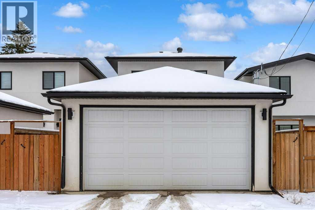 Single Family House for Sale in   Street SW Killarney/Glengarry Calgary 