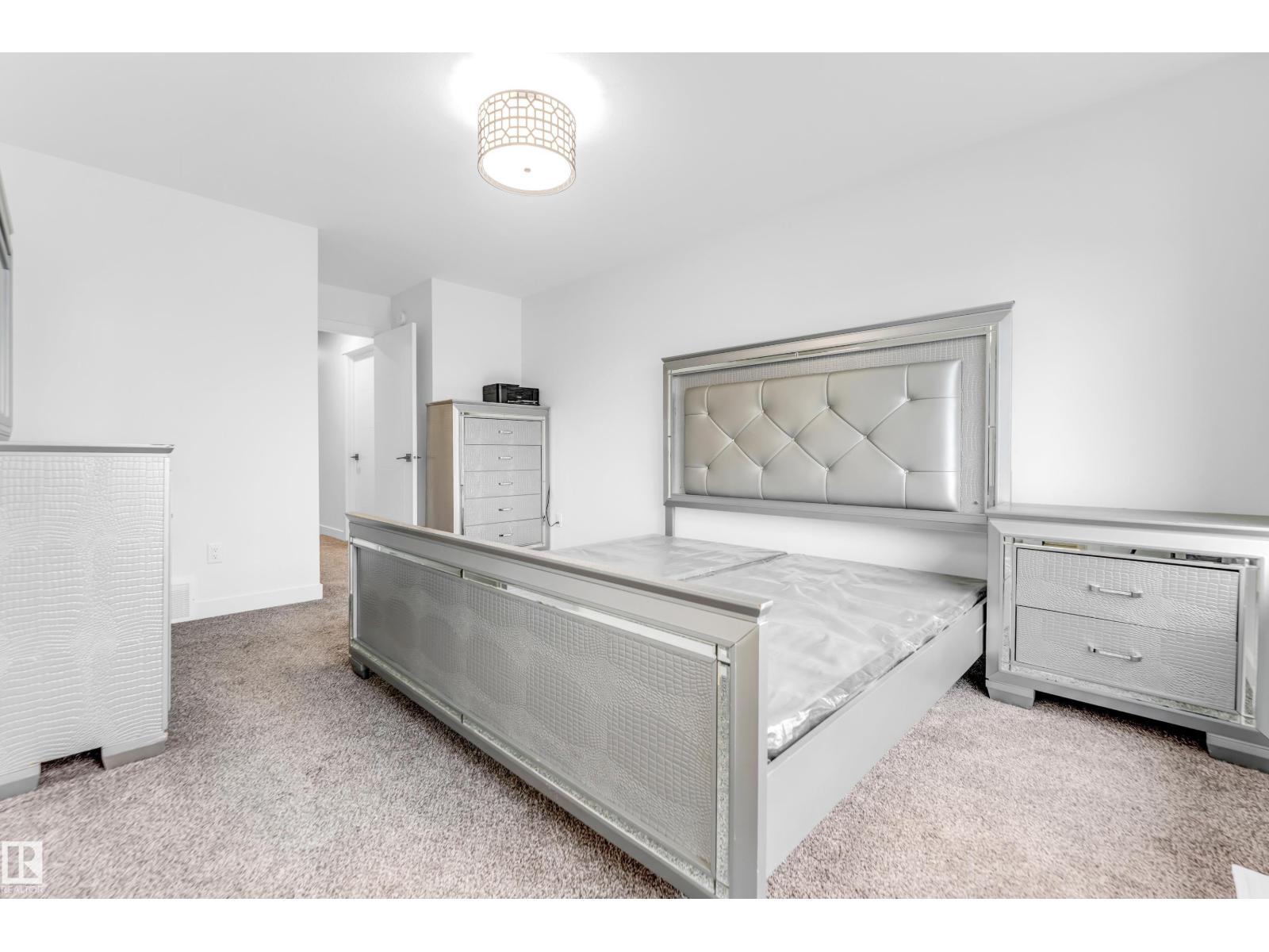 Photo 37 of 1336 11 Av Nw, Edmonton AB