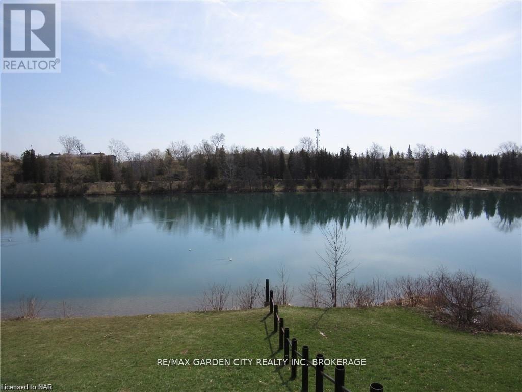 Photo 24 of 311 781 Clare Avenue, Welland ON