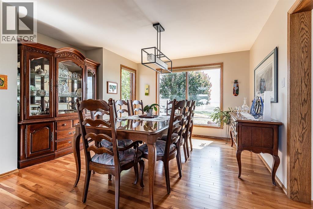 Photo 11 of 614 Ross Glen Drive Se, Medicine Hat AB