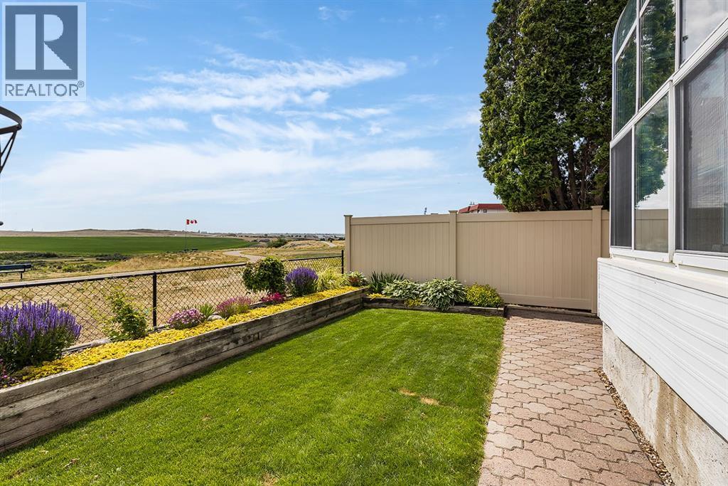 Photo 48 of 614 Ross Glen Drive Se, Medicine Hat AB