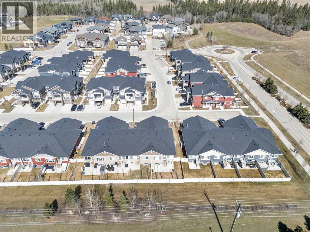 Photo 32 of 45 Golden Crescent, Red Deer AB