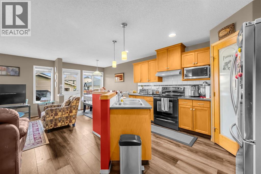 Single Family House for Sale in  Covewood Green NE Coventry Hills Calgary 