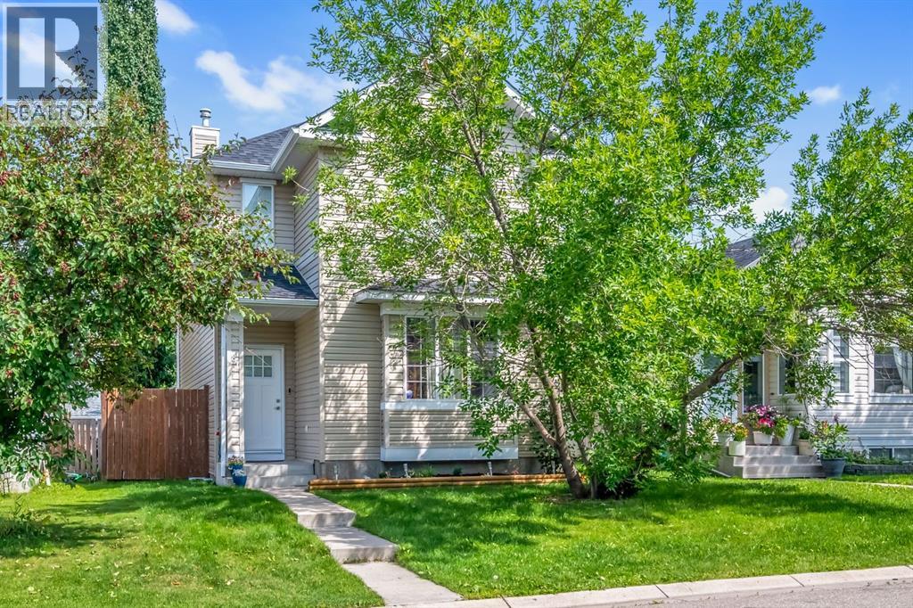 Single Family House for Sale in  Covewood Green NE Coventry Hills Calgary 
