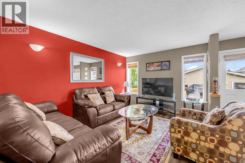 Single Family House for Sale in  Covewood Green NE Coventry Hills Calgary 