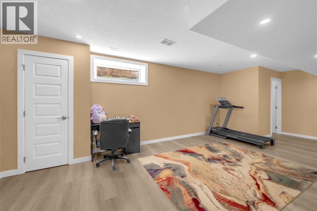 Single Family House for Sale in  Covewood Green NE Coventry Hills Calgary 