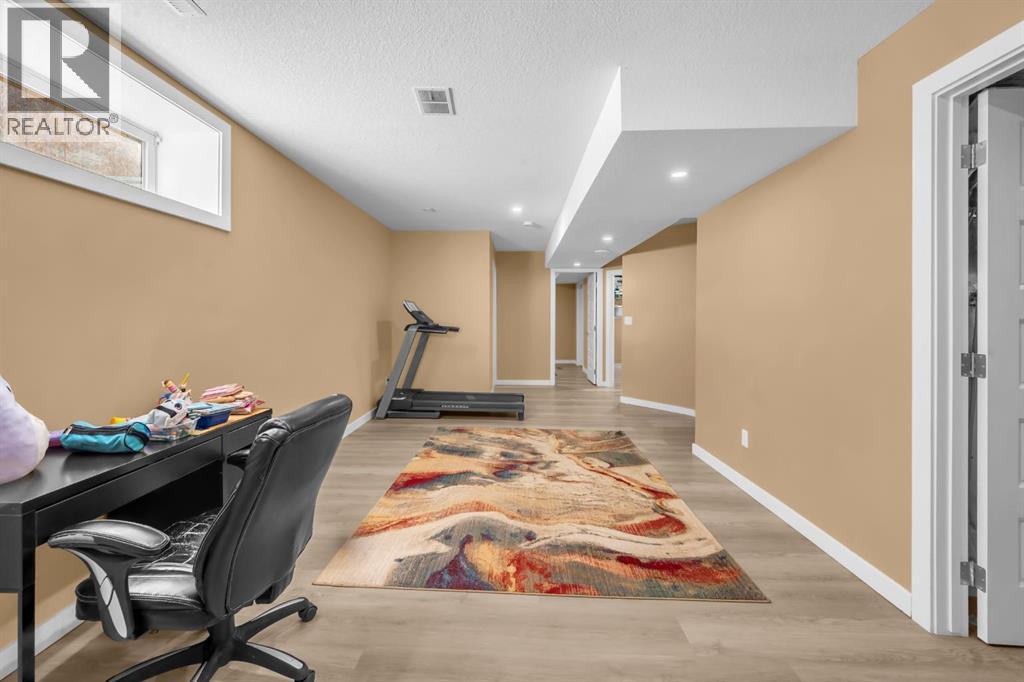Single Family House for Sale in  Covewood Green NE Coventry Hills Calgary 