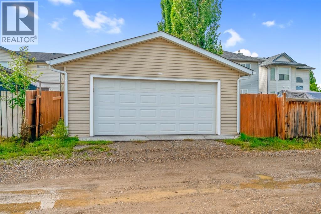 Single Family House for Sale in  Covewood Green NE Coventry Hills Calgary 
