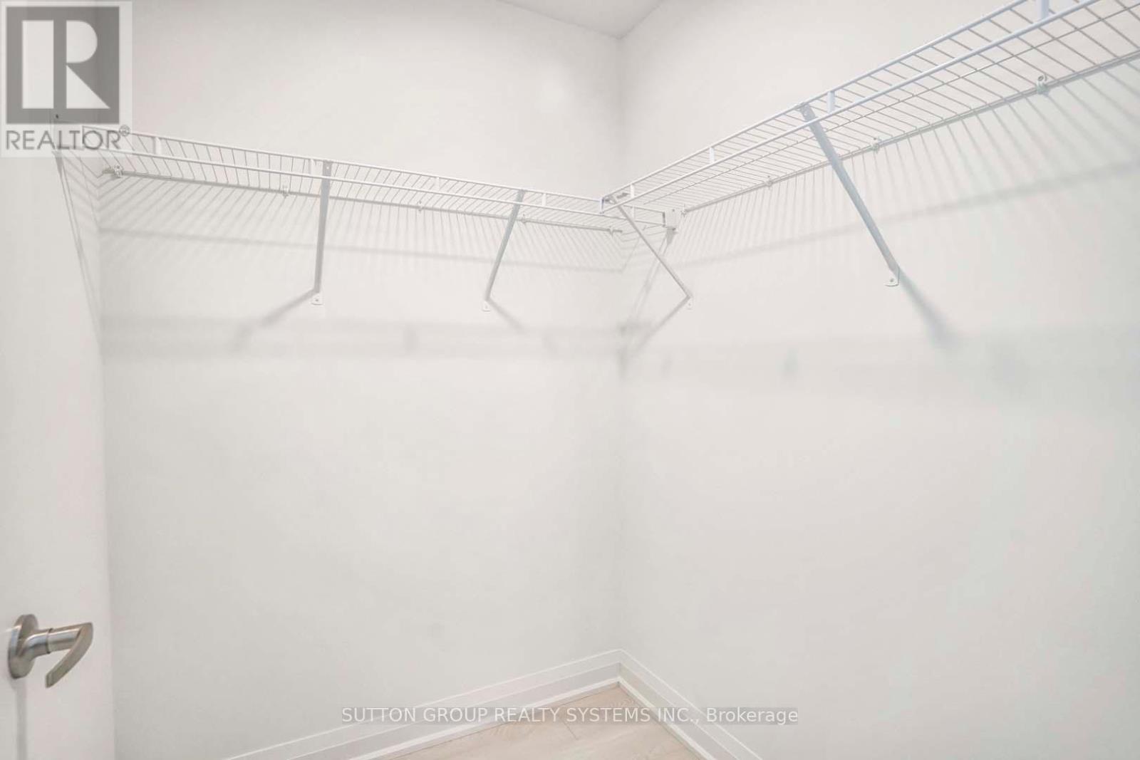 Photo 18 of 1002 10 Gibbs Road, Toronto ON