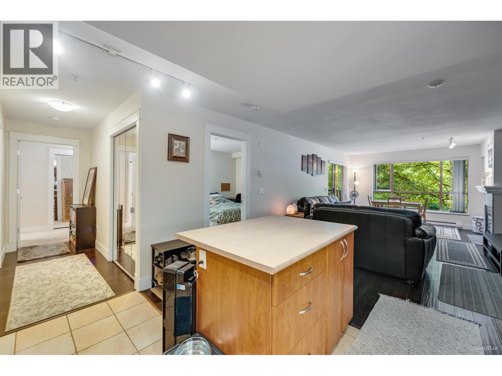 Photo 12 of 205 285 Newport Drive, Port Moody BC