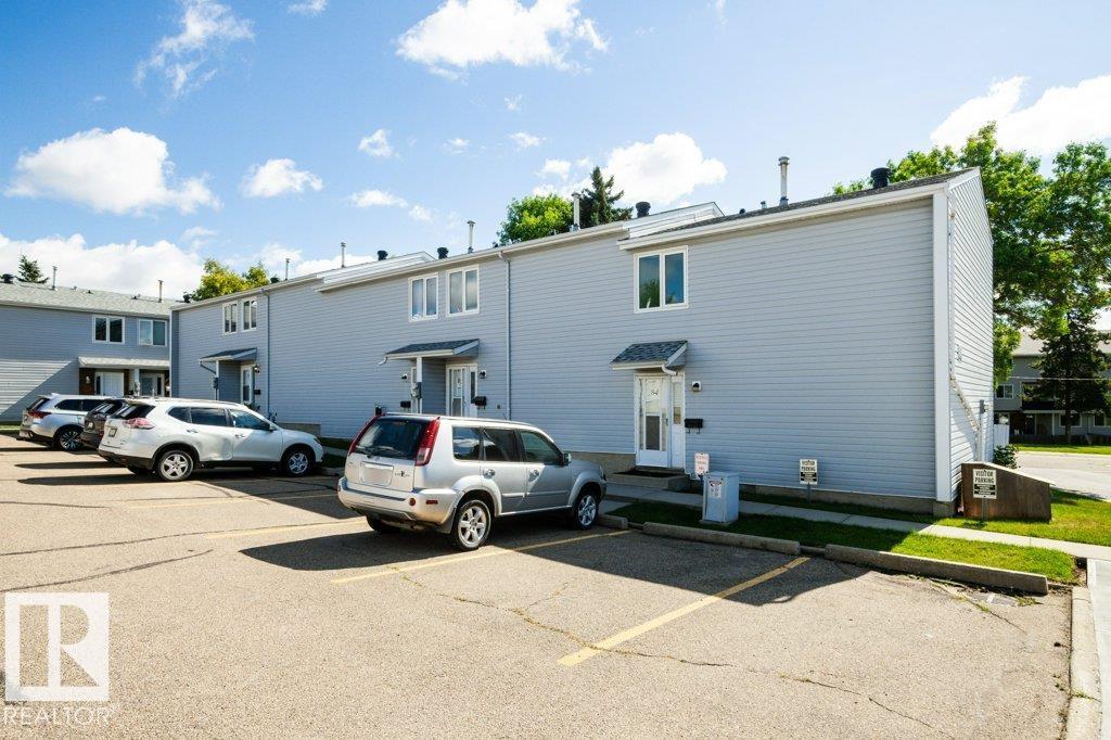 Photo 45 of 84 Amberly Co Nw, Edmonton AB