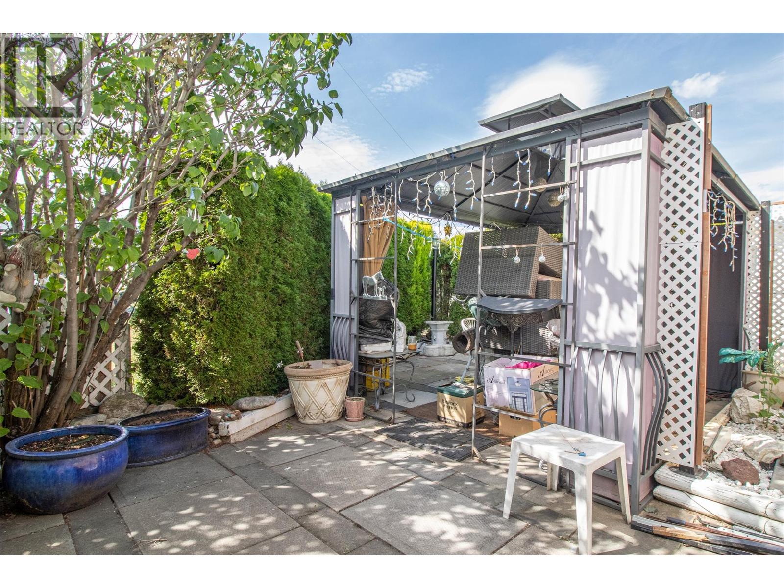 139 3745 Lakeshore Road, Kelowna