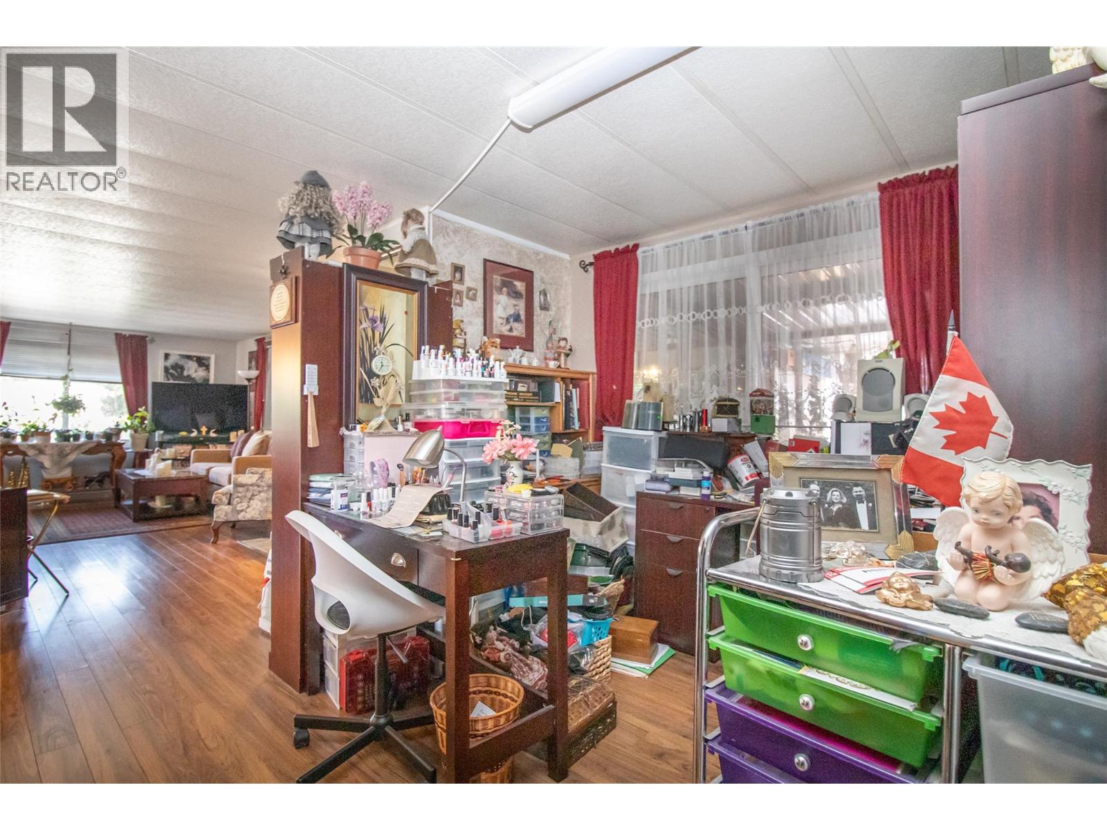 139 3745 Lakeshore Road, Kelowna