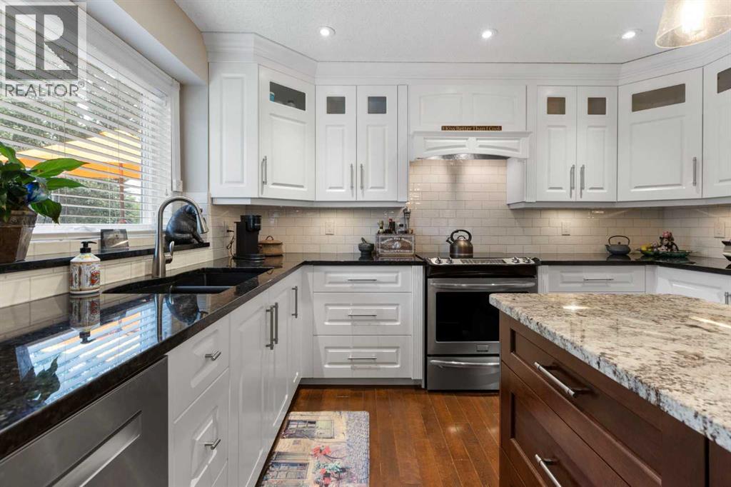 Single Family House Bungalow for Sale in  Christie Park Manor SW Christie Park Calgary 
