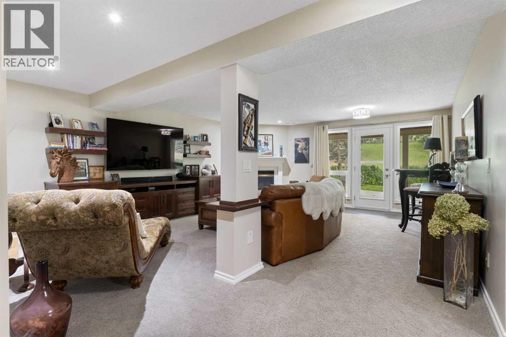 Single Family House Bungalow for Sale in  Christie Park Manor SW Christie Park Calgary 