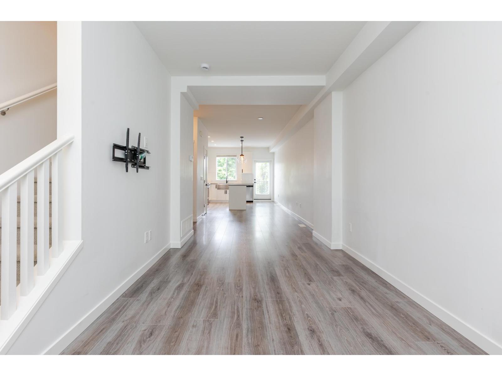Photo 17 of 21 5945 176 A Street, Surrey BC